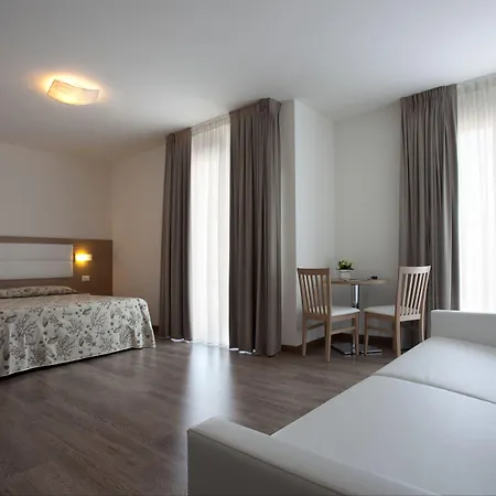 Columbia&ninfea 3* Lido di Jesolo
