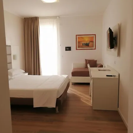 Columbia&ninfea Hotel 3*