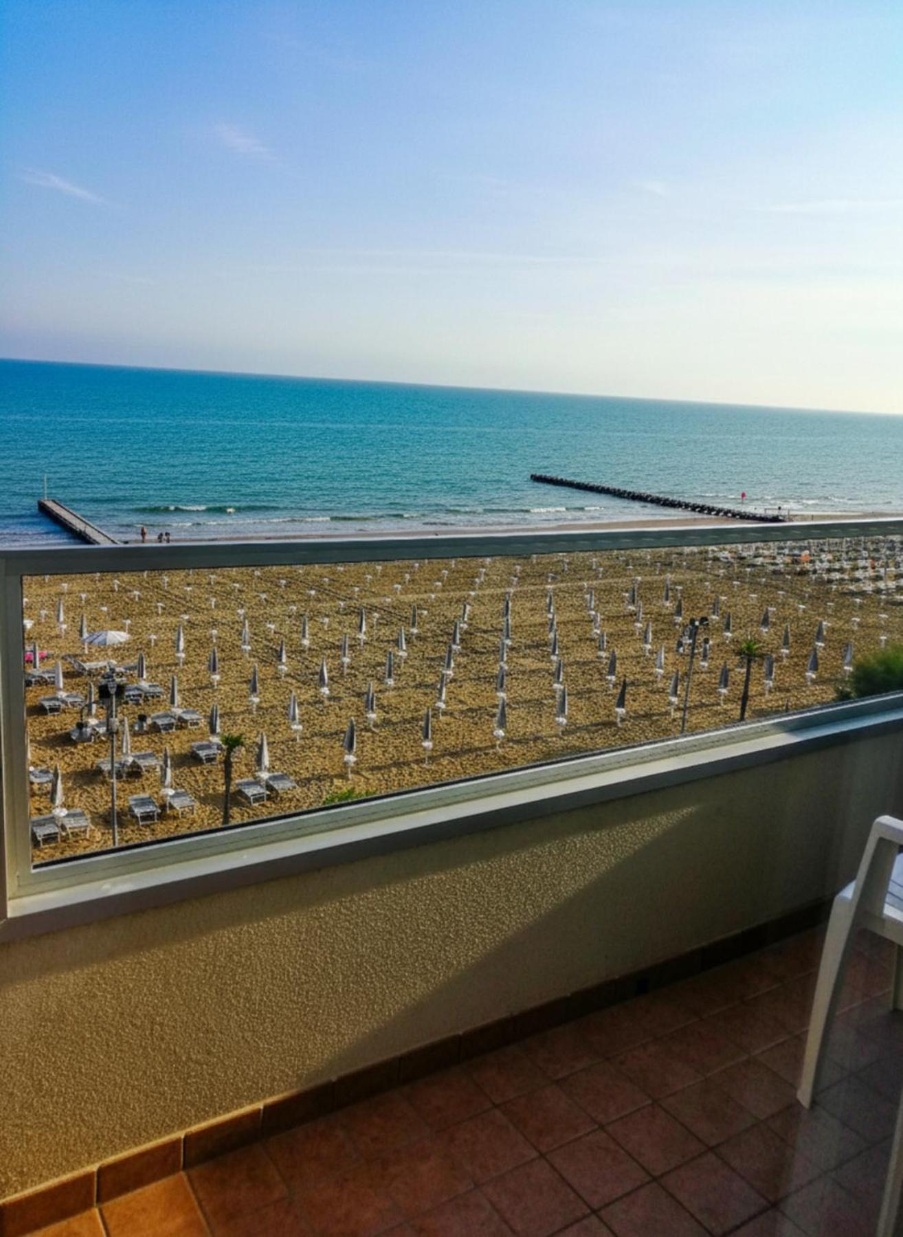 Columbia & Ninfea 3*