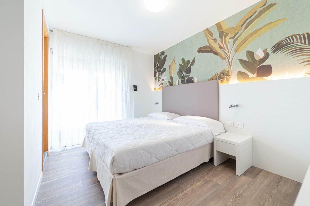 Columbia & Ninfea 3*