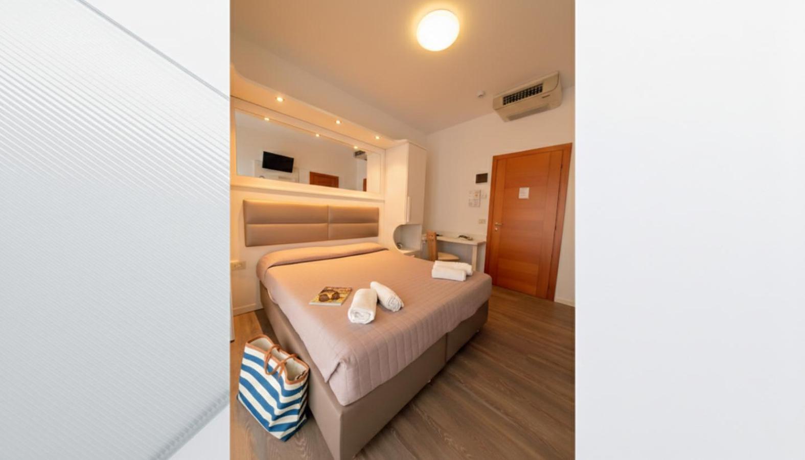 Columbia&ninfea 3* Lido di Jesolo