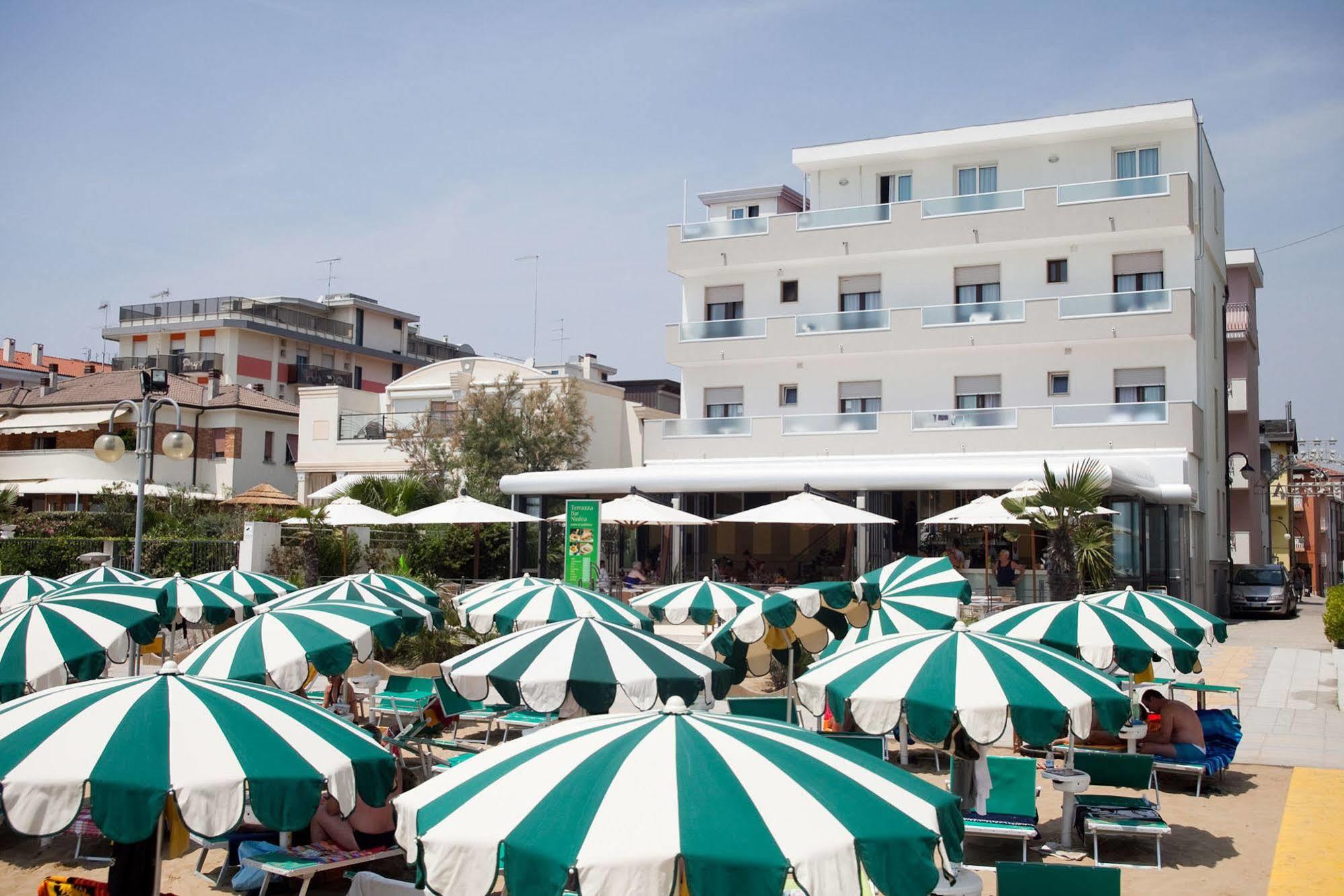 Columbia&ninfea 3* Lido di Jesolo