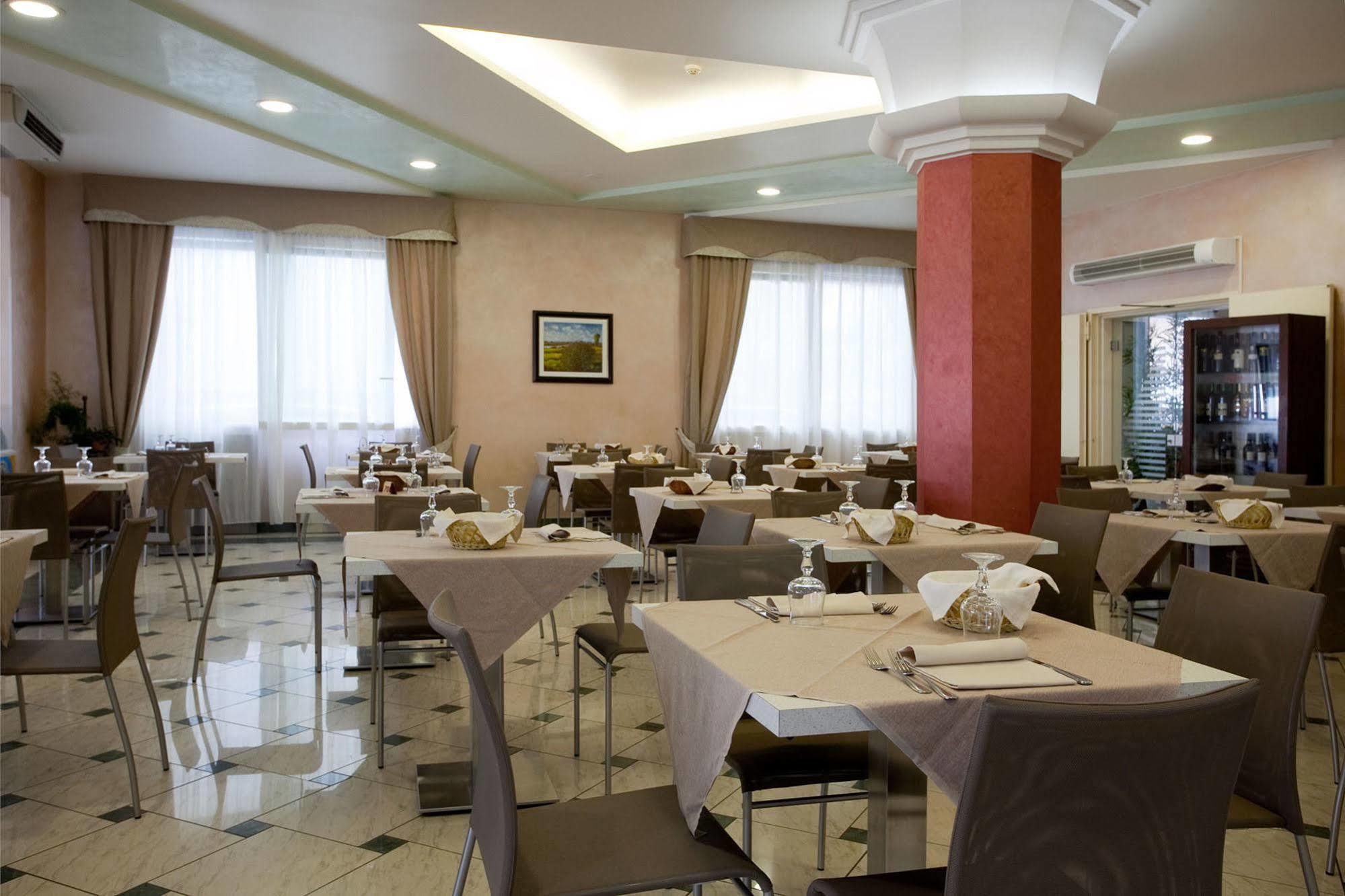 Columbia&ninfea Hotel 3*